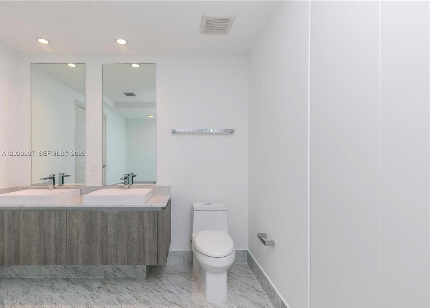 801 S Miami Ave # 4104, Miami FL 33130 — 4