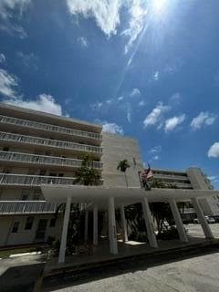 2903 Point East Drive # K604, Aventura FL 33160 — 4