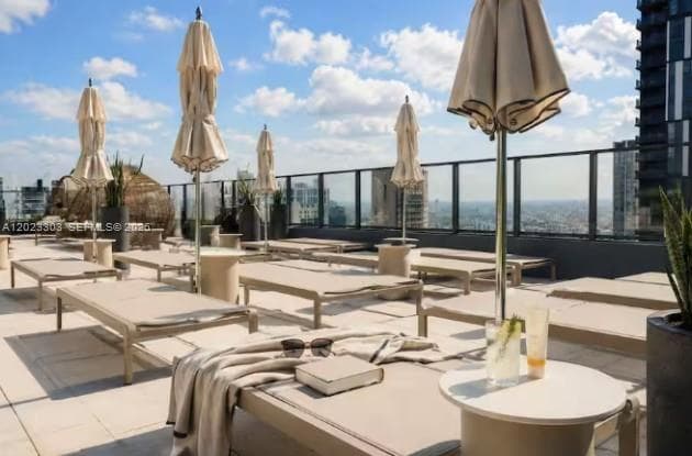 121 NE 5th St # 3203, Miami FL 33132 — 20