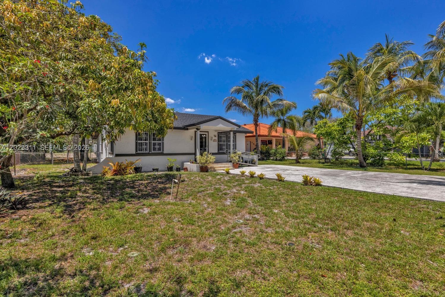 2851 NW 106th St, Miami FL 33147 — 12