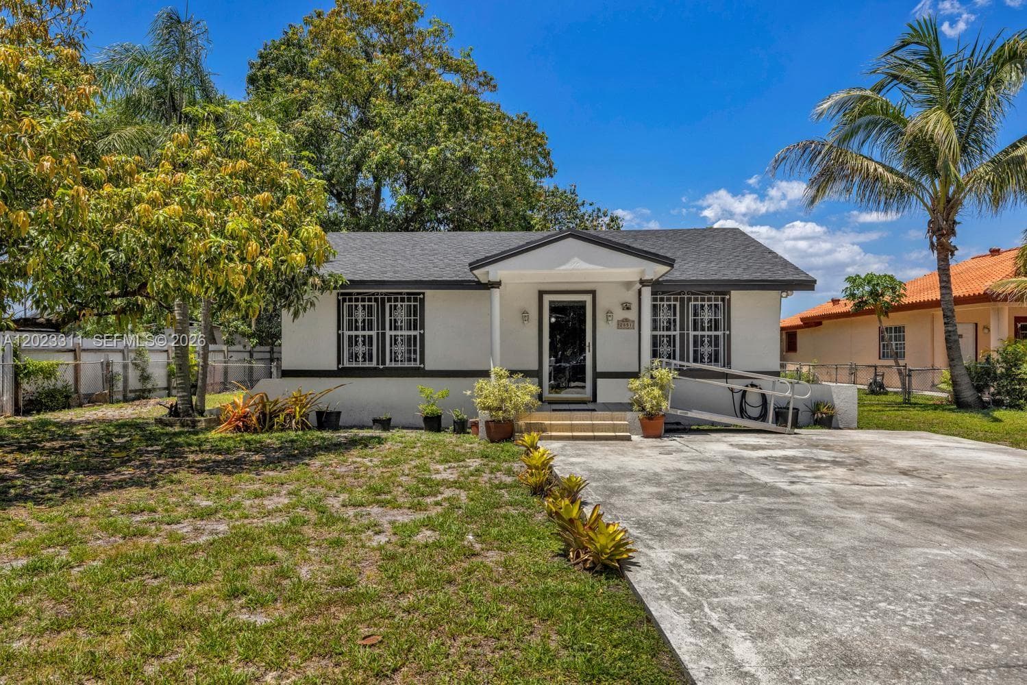 2851 NW 106th St, Miami FL 33147 — 9