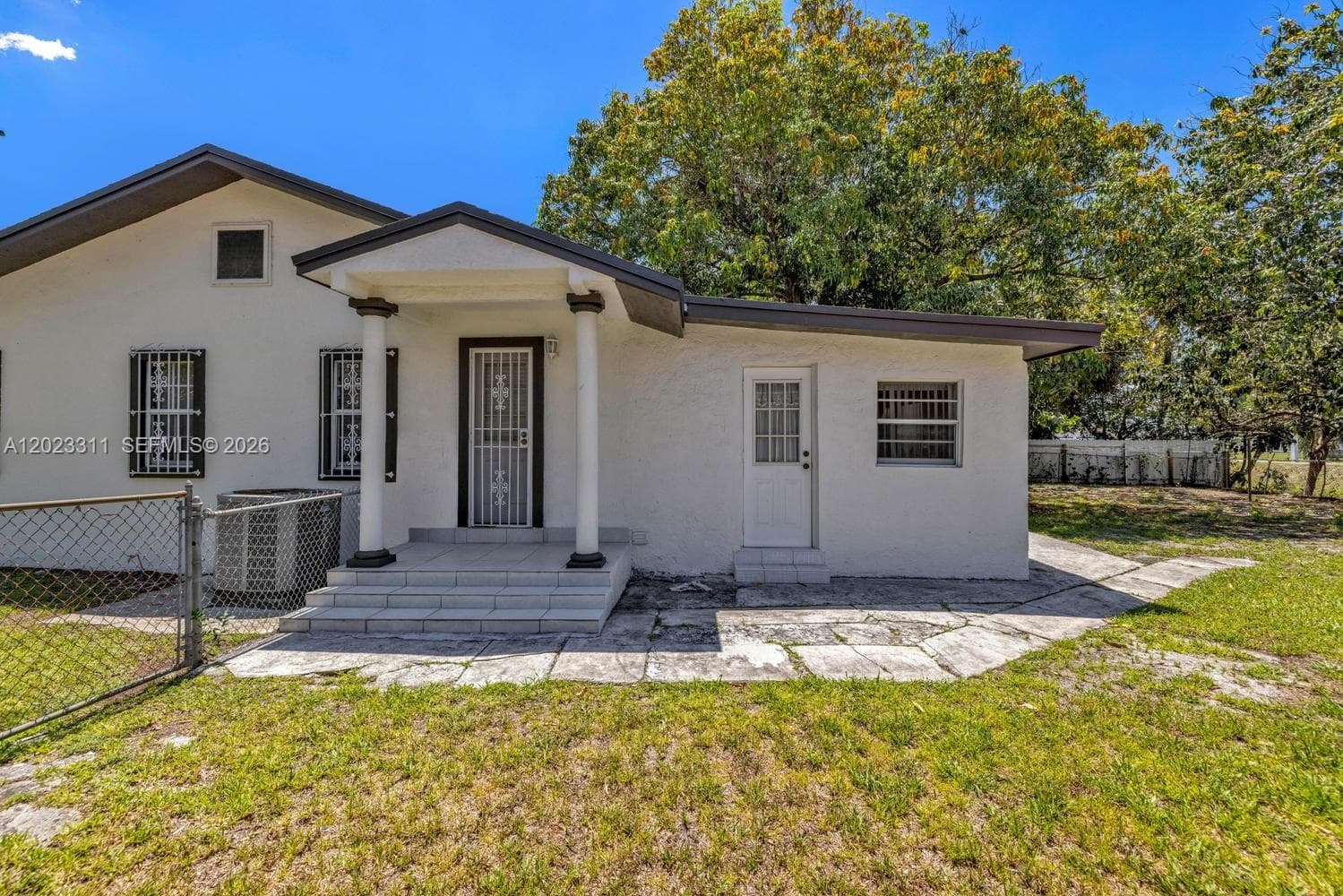2851 NW 106th St, Miami FL 33147 — 24