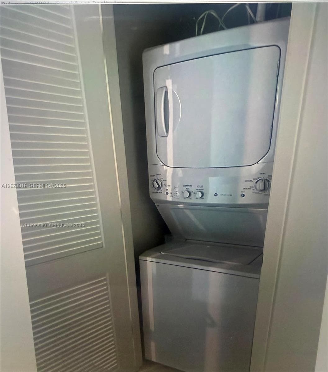1100 S Miami Ave # 2804, Miami FL 33130 — 9