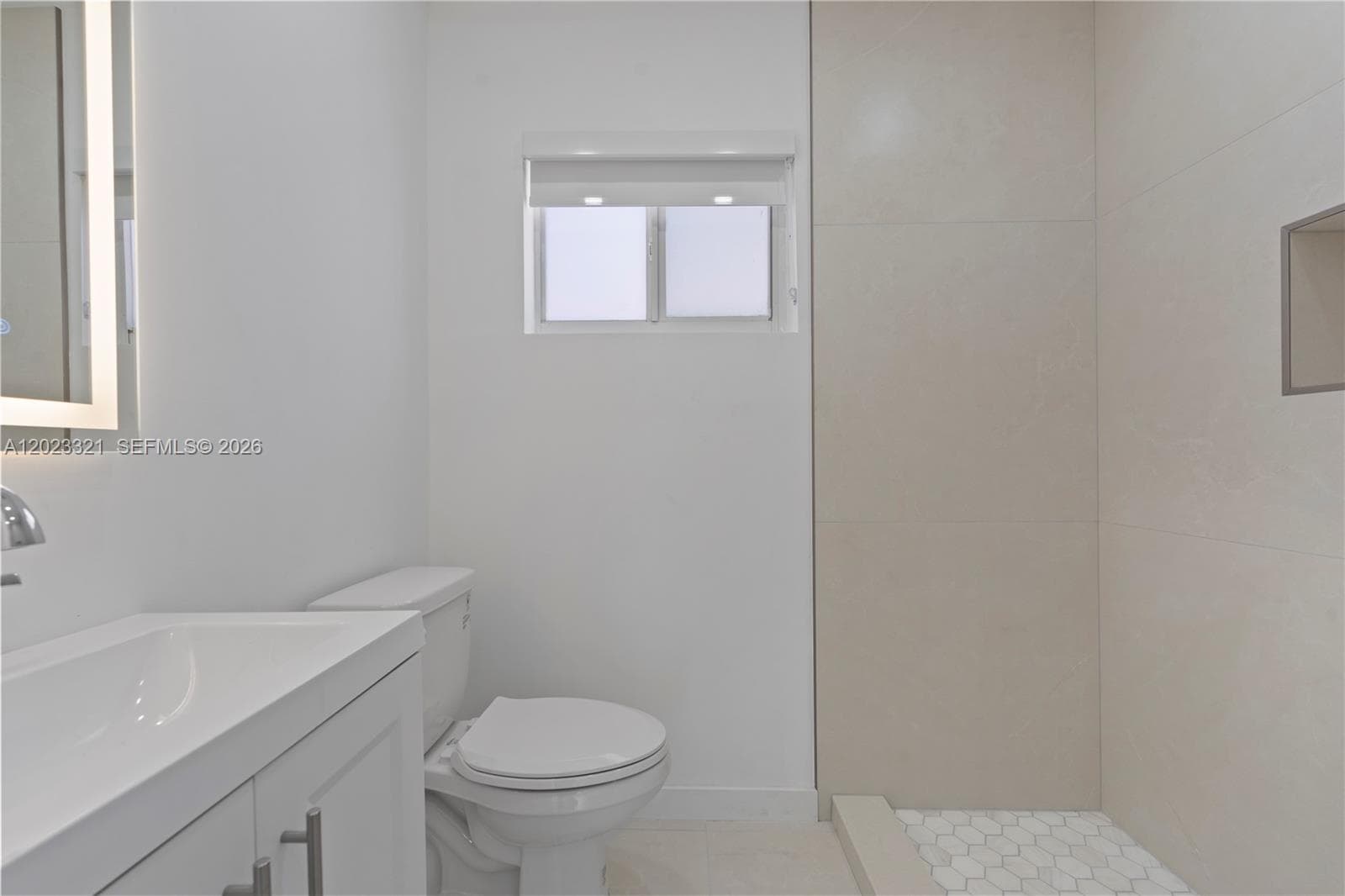 13185 Emerald Dr # 2, North Miami FL 33181 — 10