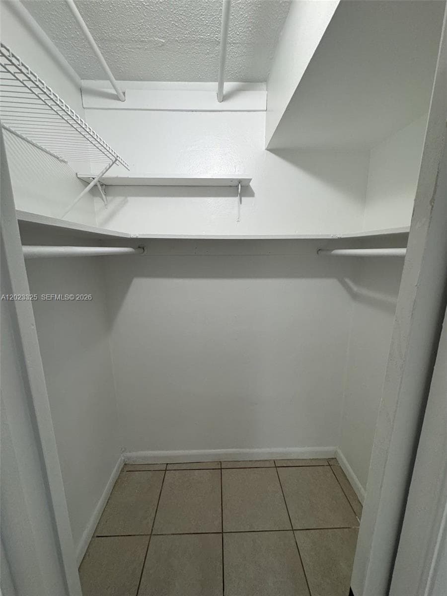 1643 NE Miami Gardens Dr # 121, Miami FL 33179 — 2