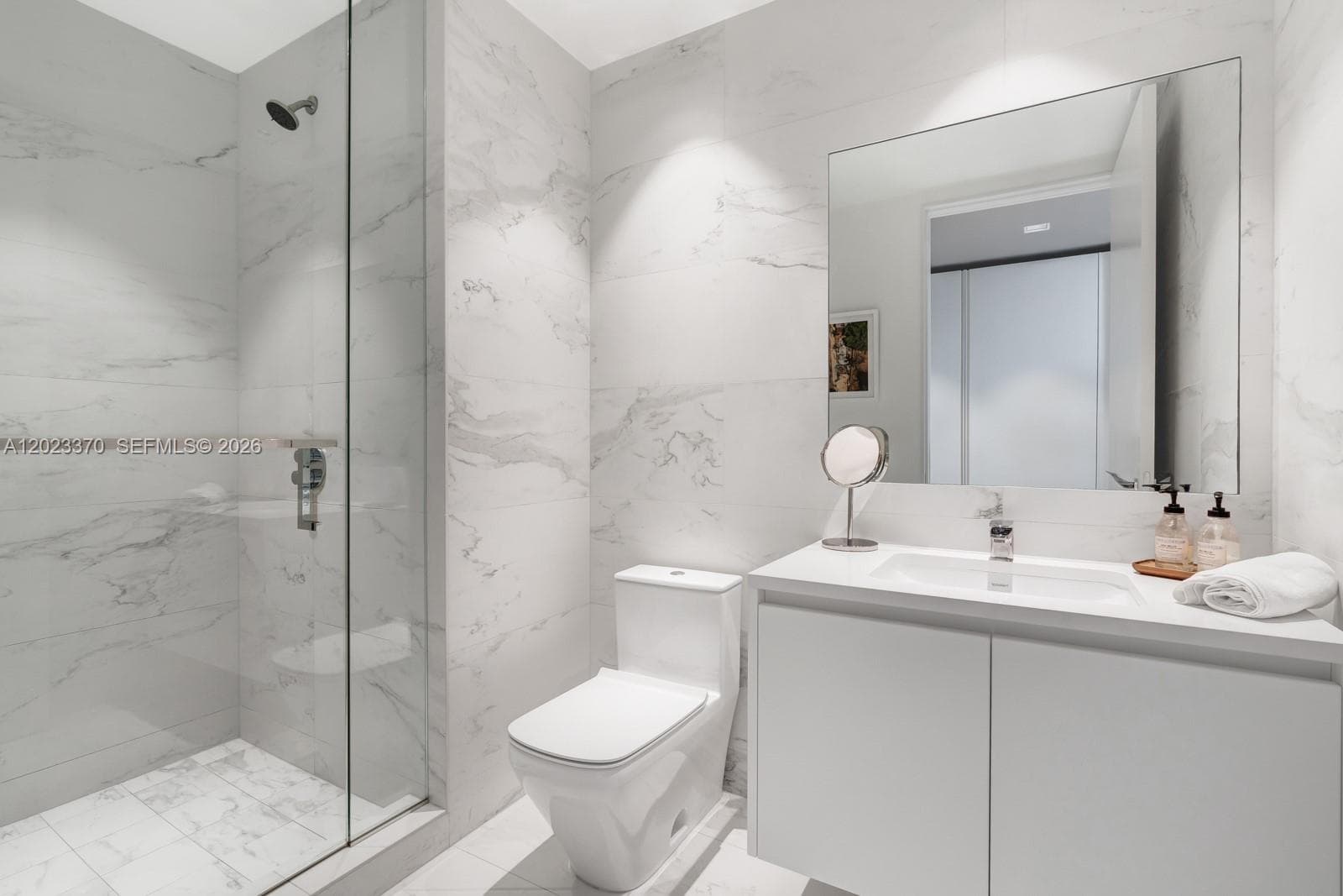 1000 Biscayne Blvd # 1702, Miami FL 33132 — 16