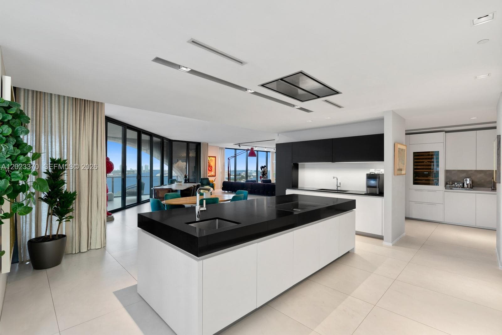 1000 Biscayne Blvd # 1702, Miami FL 33132 — 5