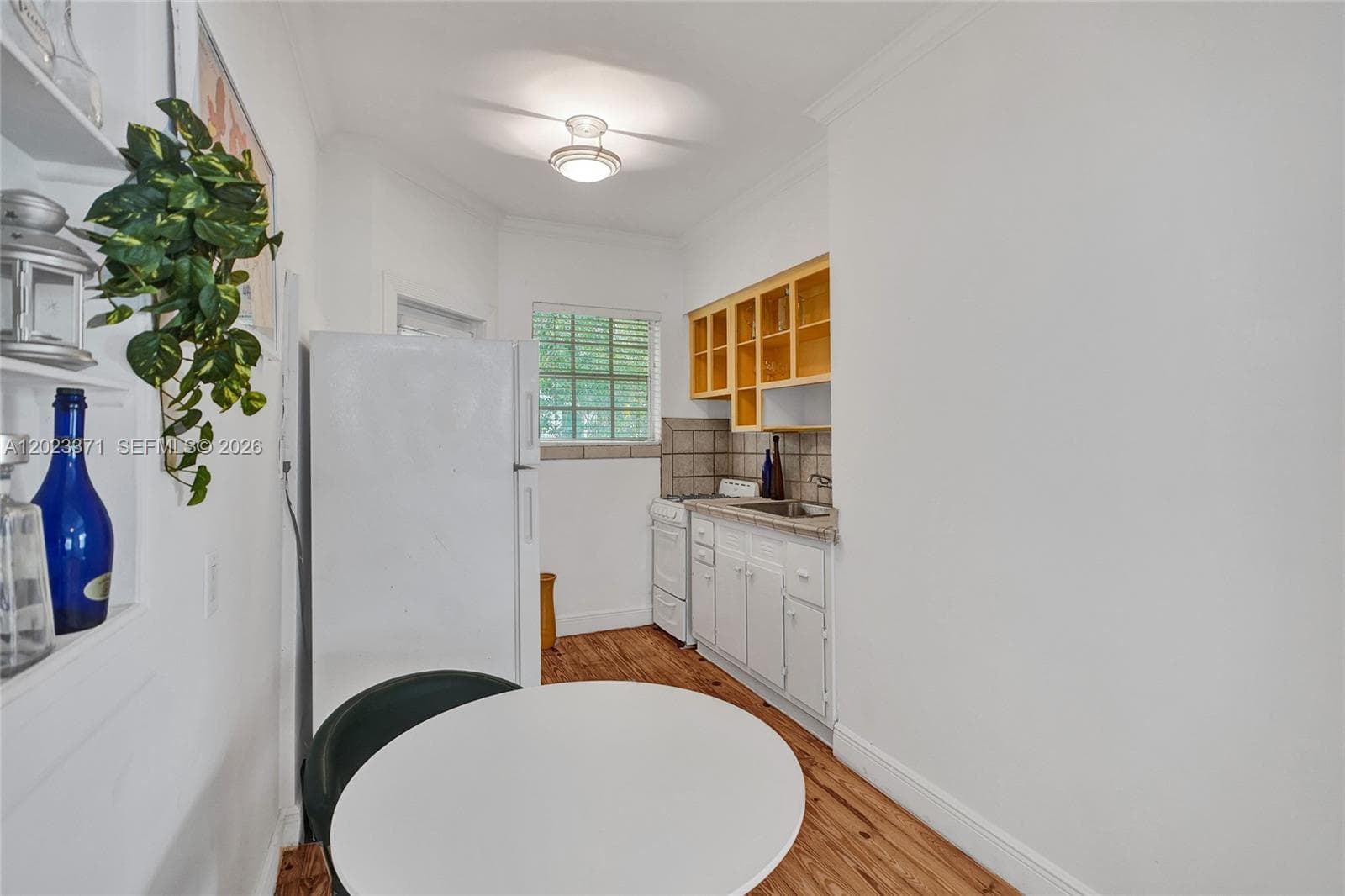717 Espanola Way # 204, Miami Beach FL 33139 — 30
