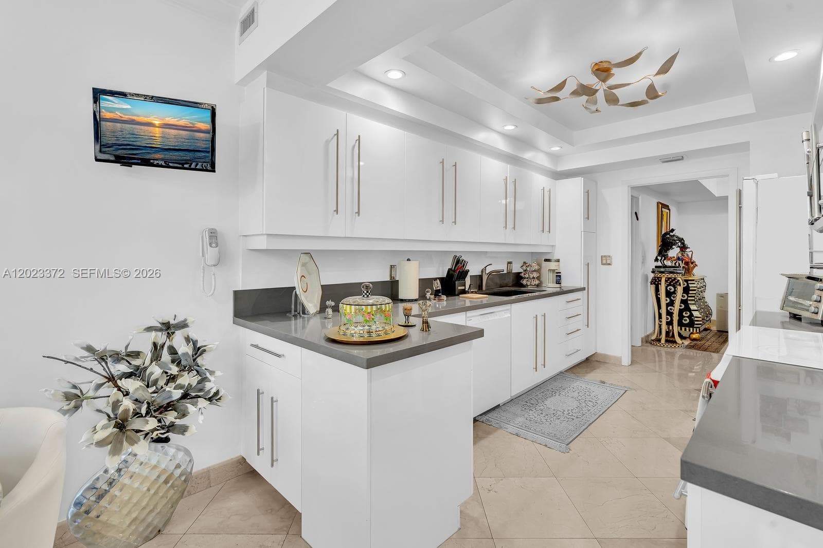 2000 Island Blvd # 305, Aventura FL 33160 — 13