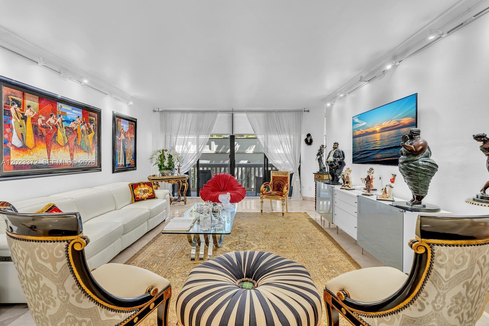2000 Island Blvd # 305, Aventura FL 33160 — 3