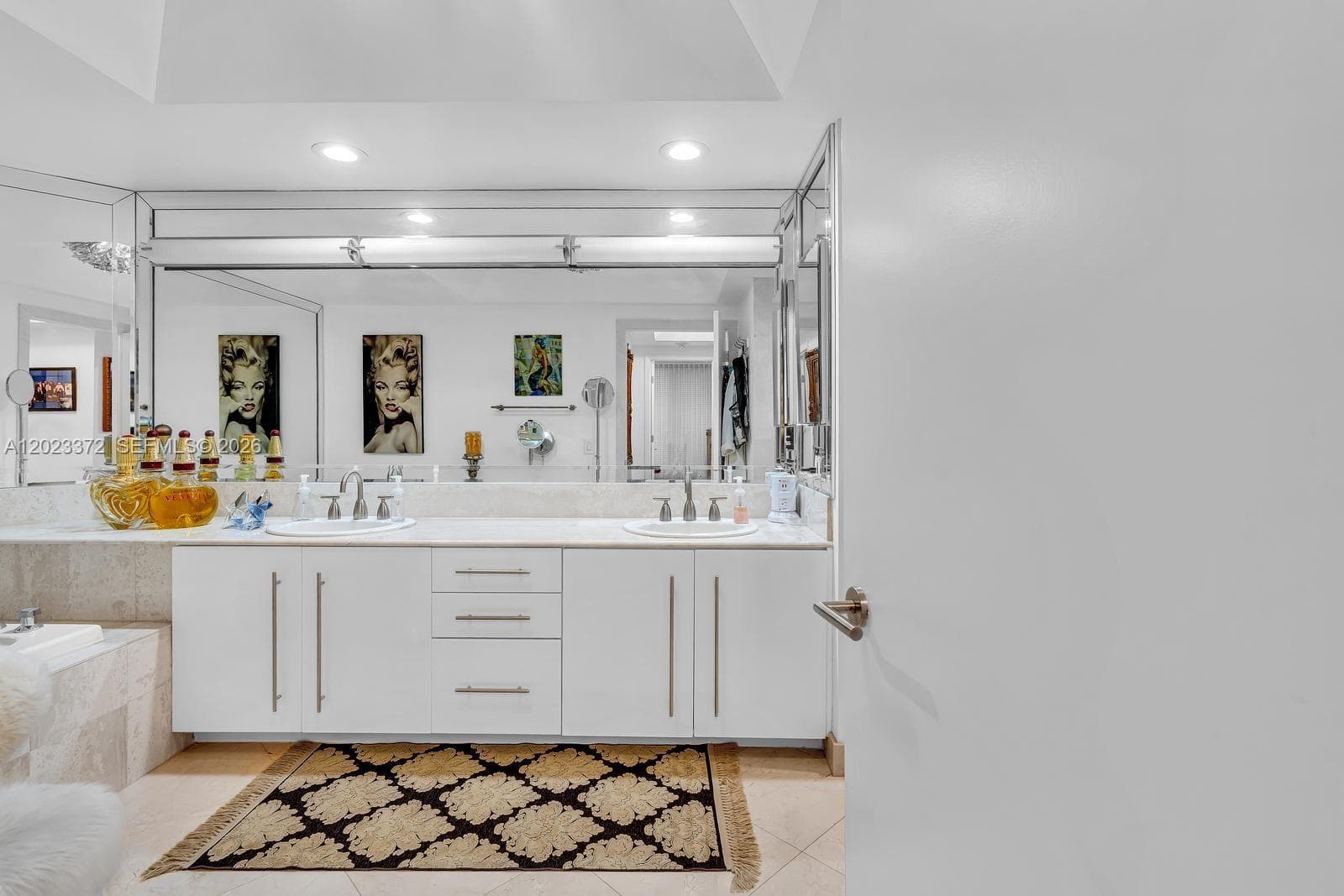 2000 Island Blvd # 305, Aventura FL 33160 — 30