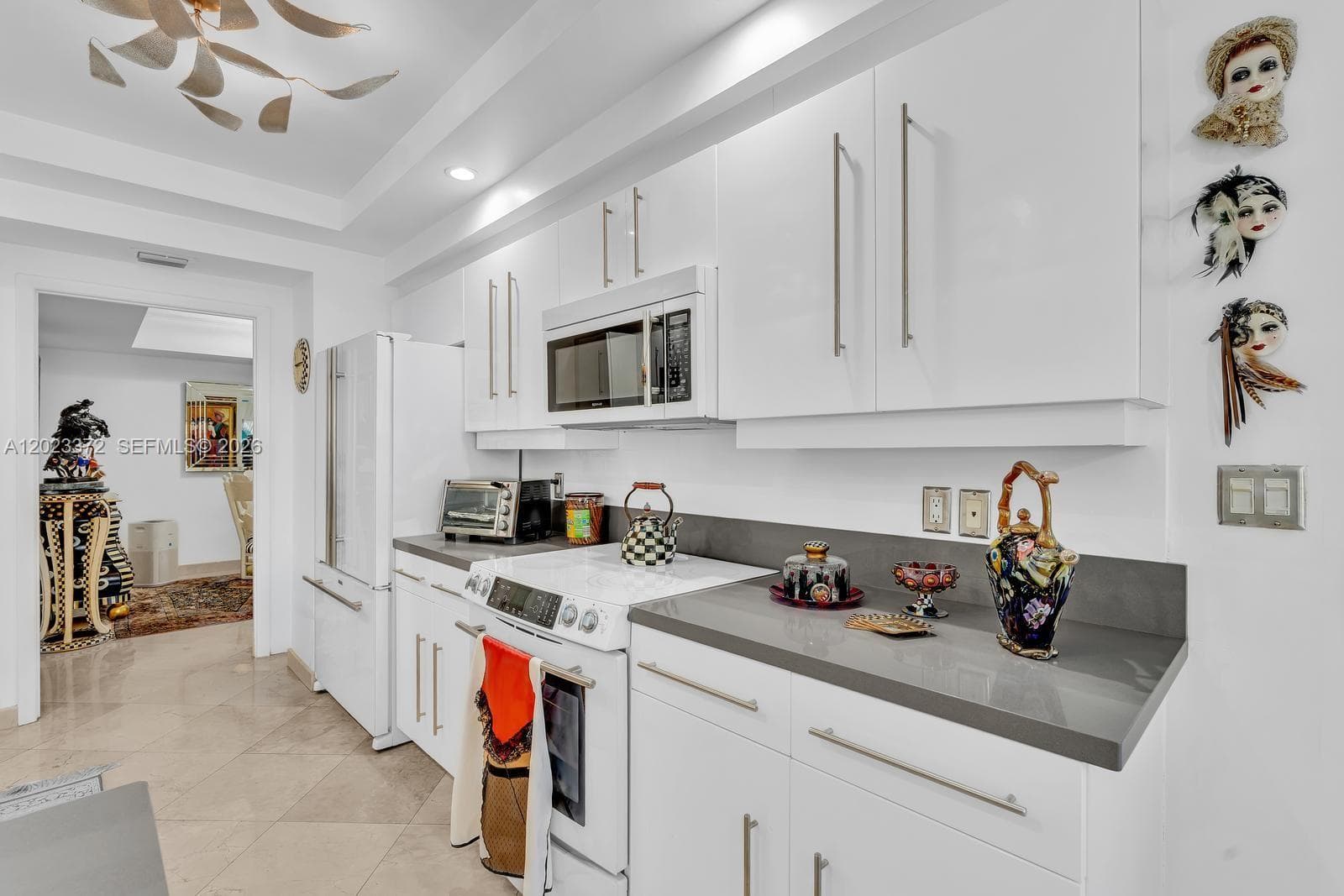 2000 Island Blvd # 305, Aventura FL 33160 — 14