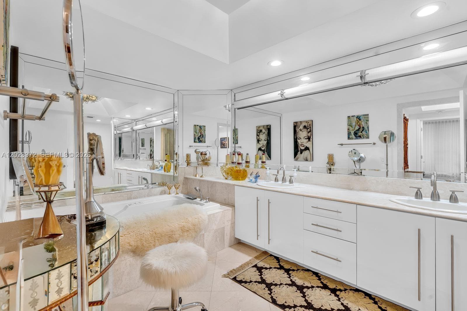 2000 Island Blvd # 305, Aventura FL 33160 — 31