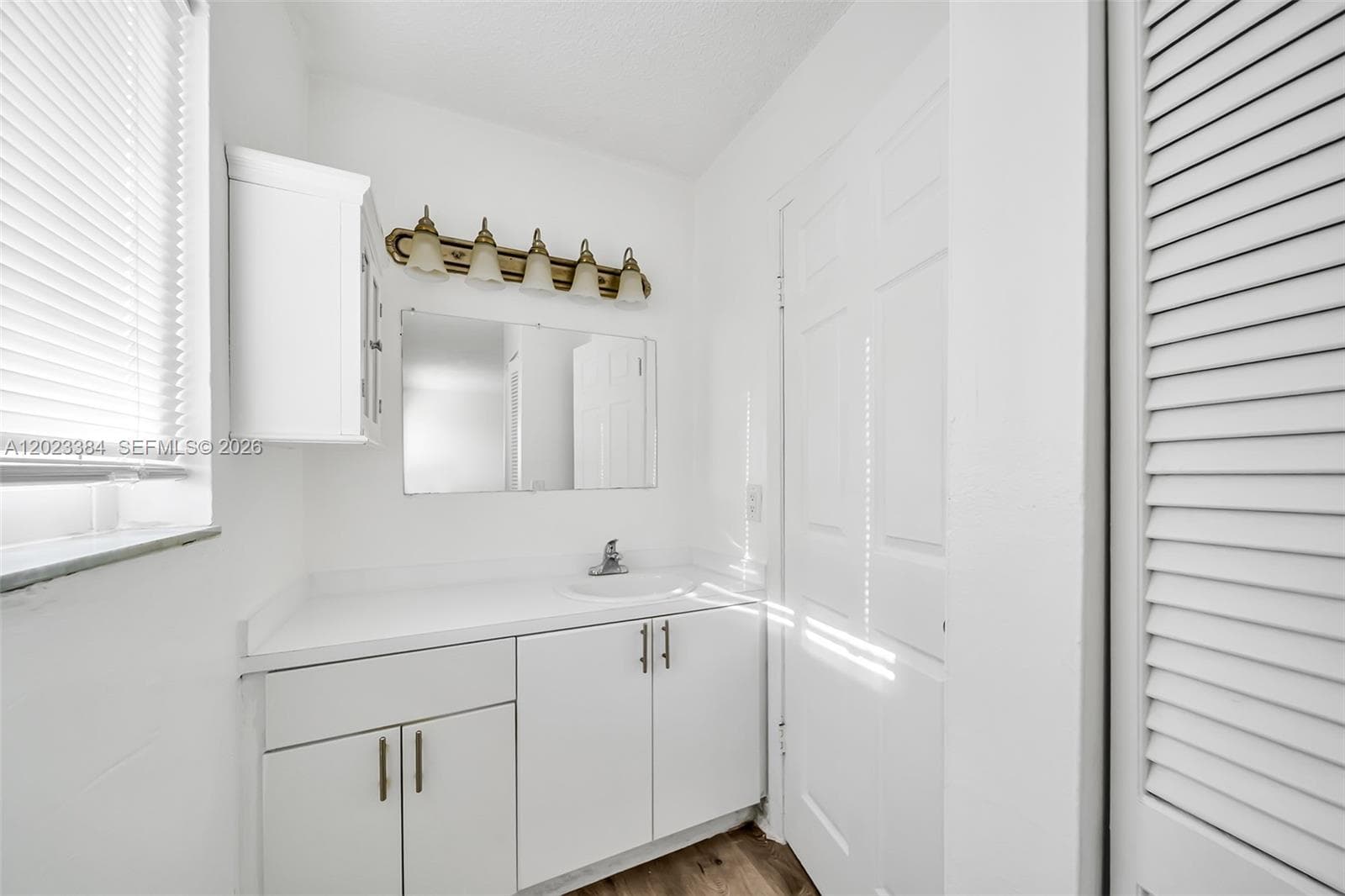 2011 Bay Dr # 8, Miami Beach FL 33141 — 13