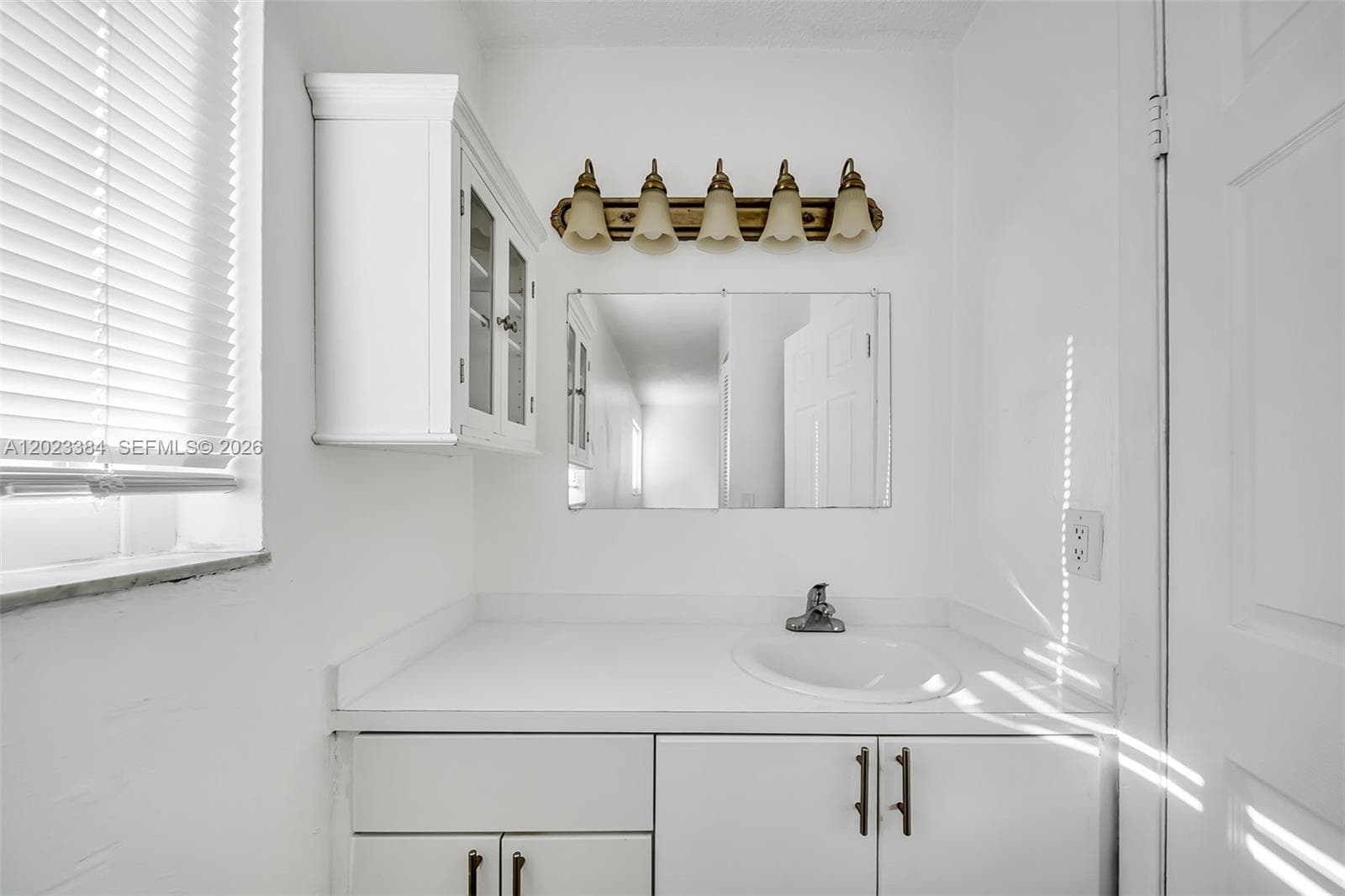 2011 Bay Dr # 8, Miami Beach FL 33141 — 15
