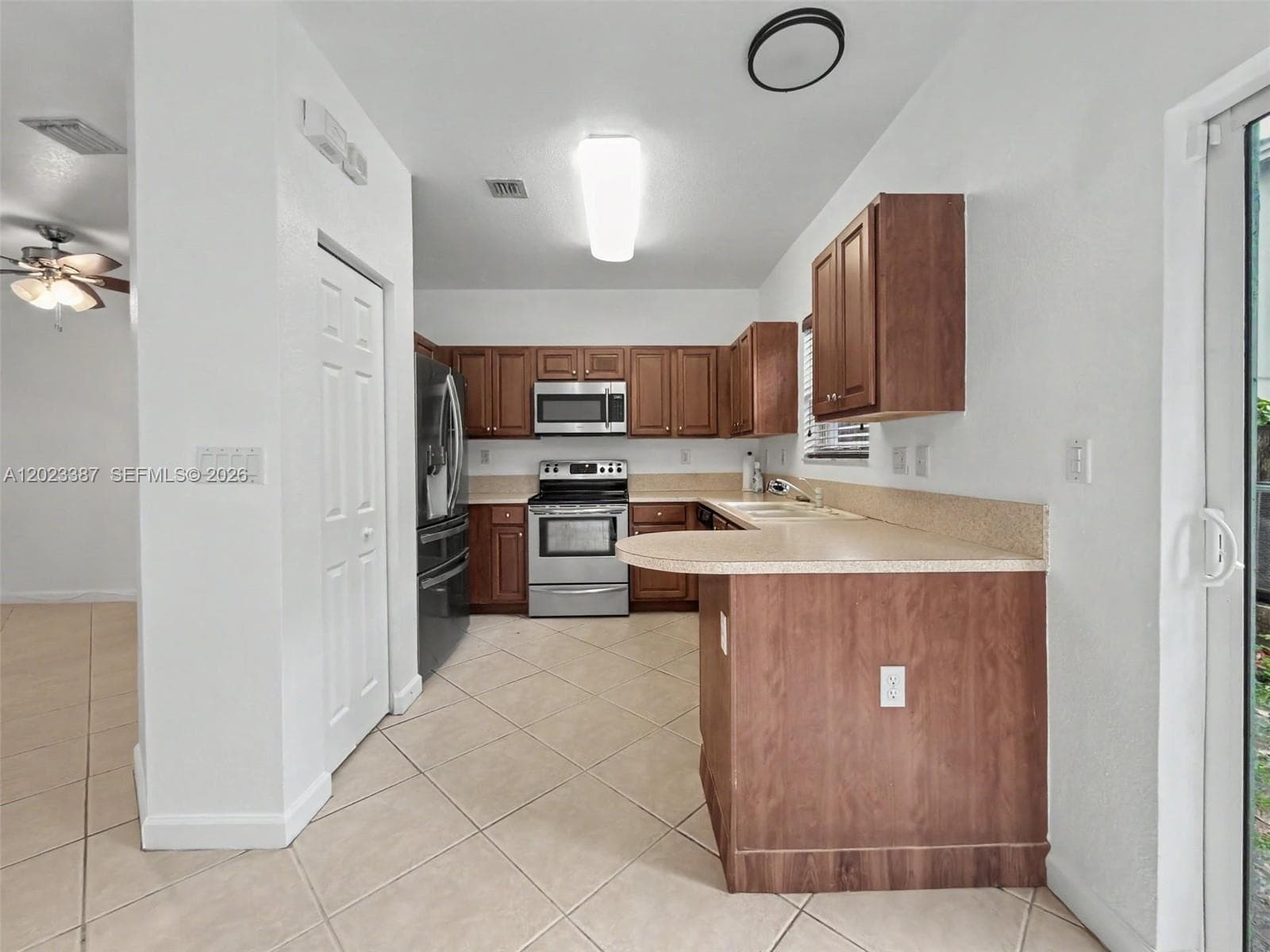 9267 SW 220th Ter, Cutler Bay FL 33190 — 15