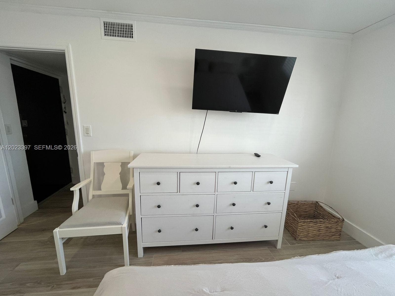6965 Harding Ave # 401, Miami Beach FL 33141 — 9