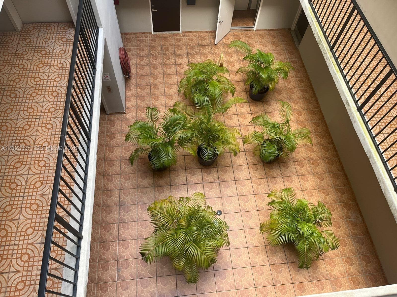 6965 Harding Ave # 401, Miami Beach FL 33141 — 14