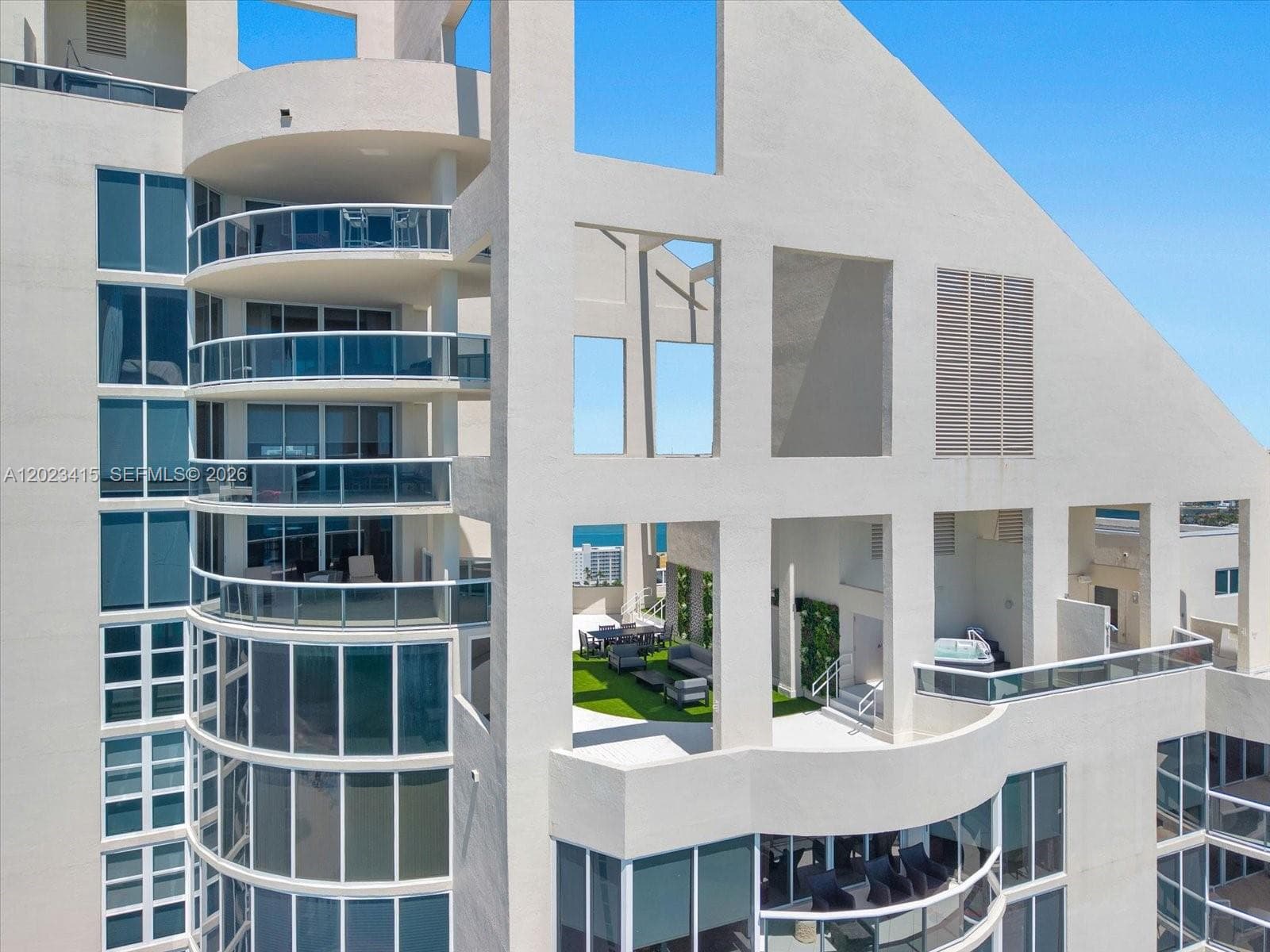 17555 Collins Ave # 3204, Sunny Isles Beach FL 33160 — 35