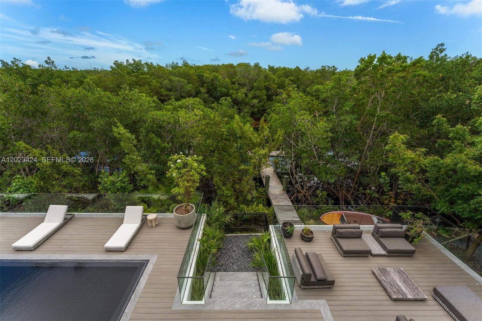 132 Paloma Dr, Coral Gables FL 33143 — 14