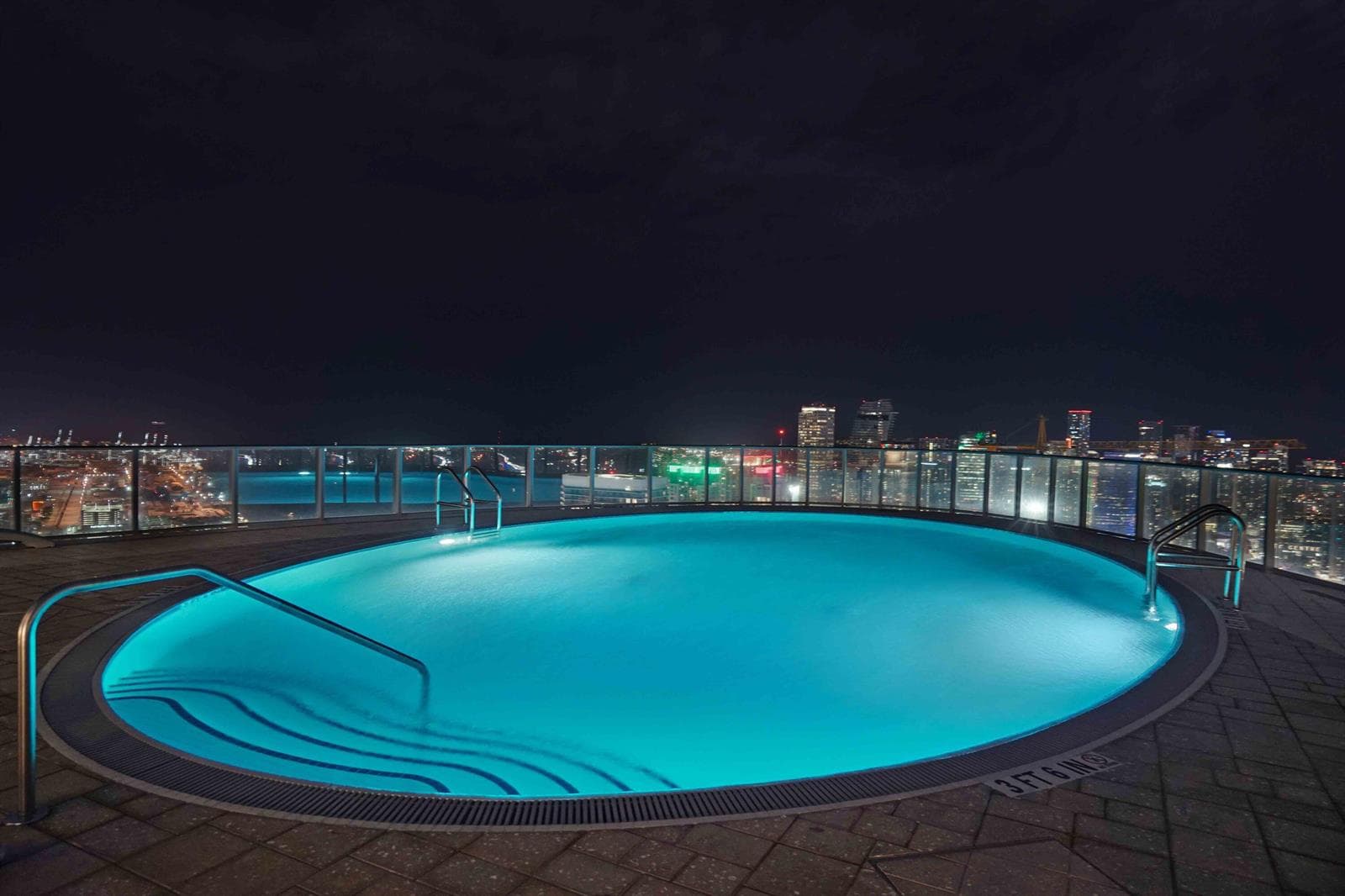 851 NE 1st Avenue # 3202, Miami FL 33130 — 27