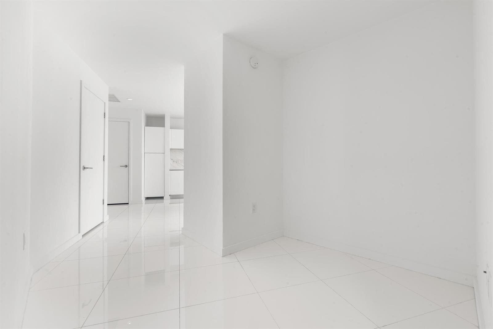 851 NE 1st Avenue # 3202, Miami FL 33130 — 14