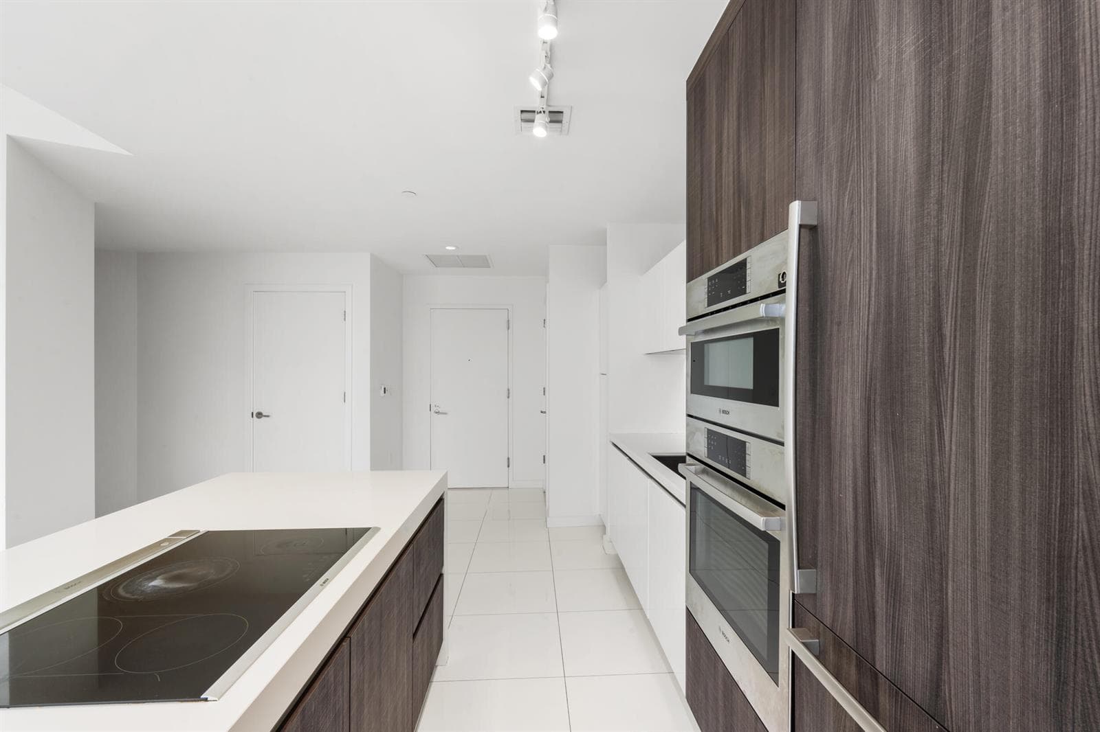 851 NE 1st Avenue # 3202, Miami FL 33130 — 4