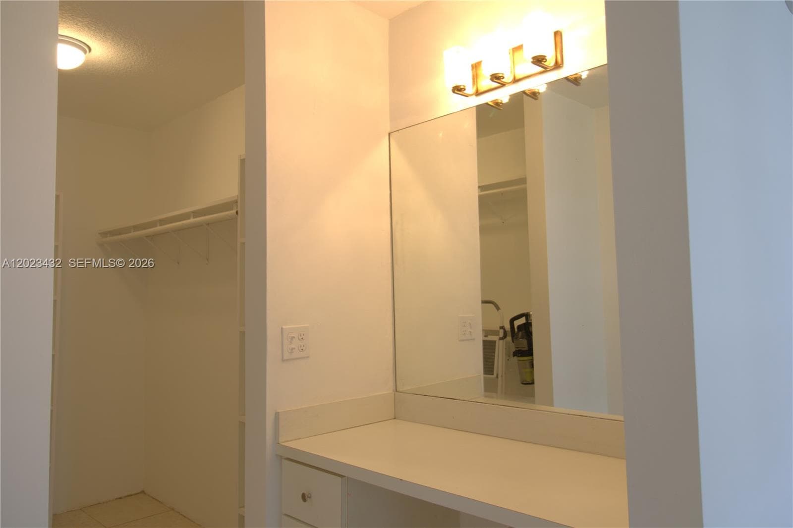 1225 NE 124th St # 32B, North Miami FL 33161 — 13