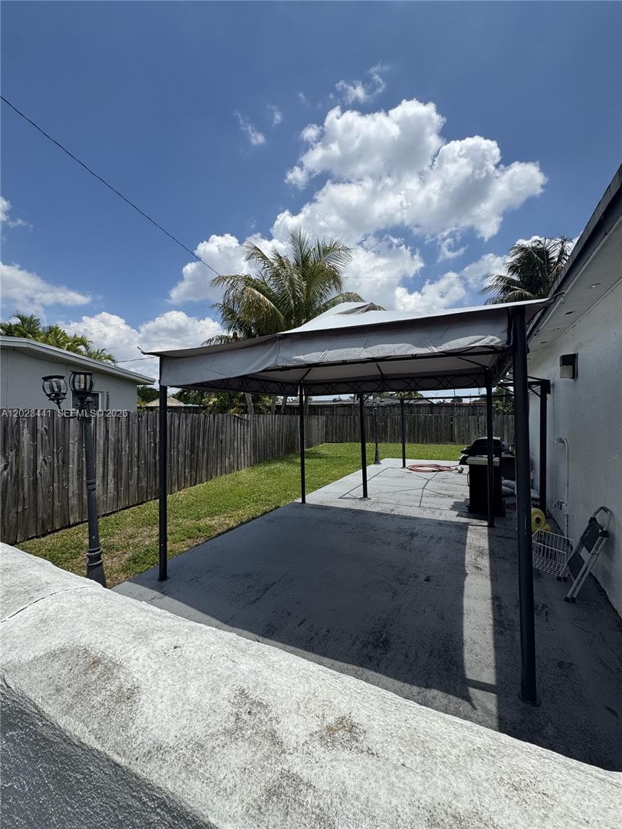 5701 SW 117th Ave, Miami FL 33183 — 3