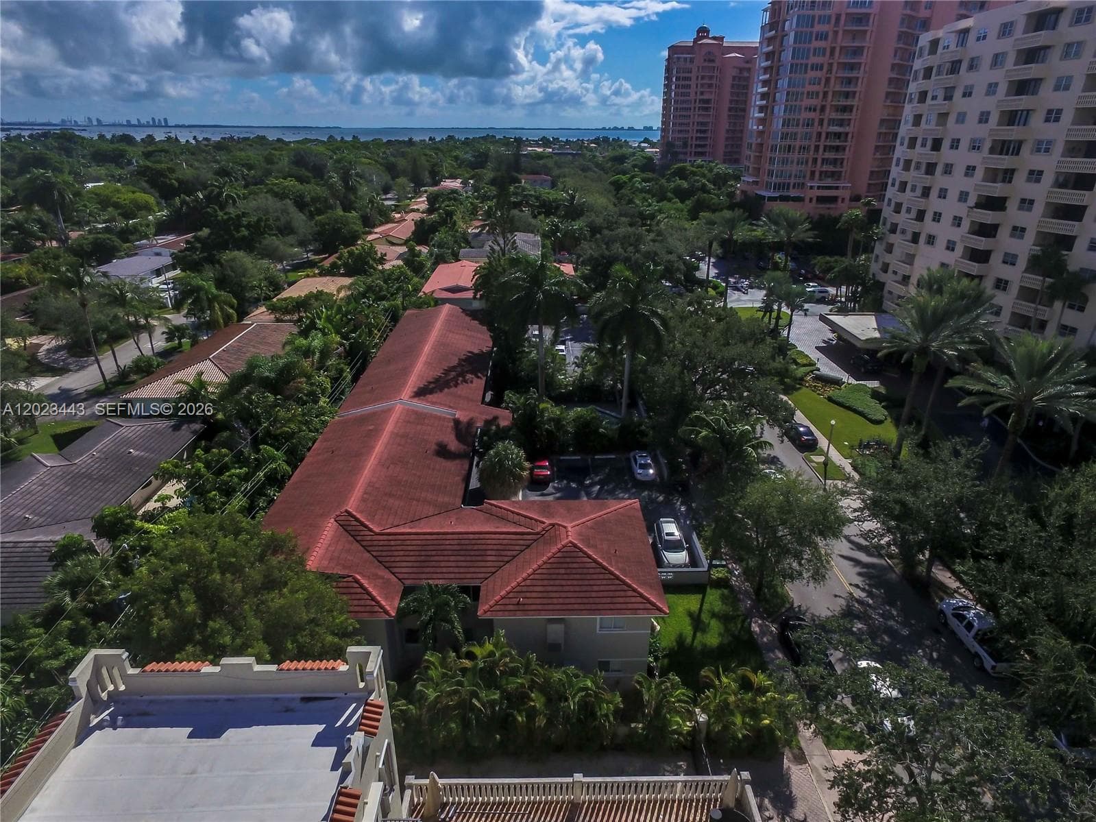125 Edgewater Dr # 7, Coral Gables FL 33133 — 19