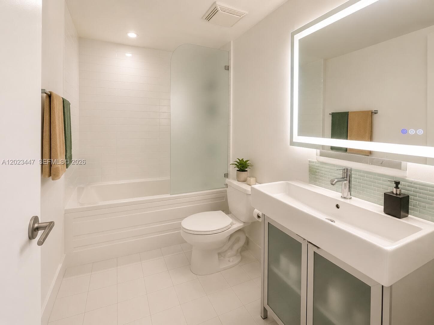 690 SW 1st Ct # 2314, Miami FL 33130 — 13