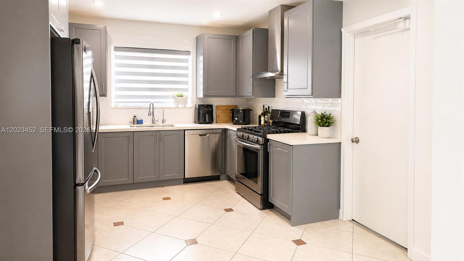 430 NE 145th St, Miami FL 33161 — 11