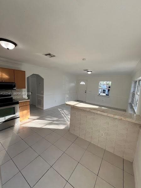 2411 NW 65th St, Miami FL 33147 — 18