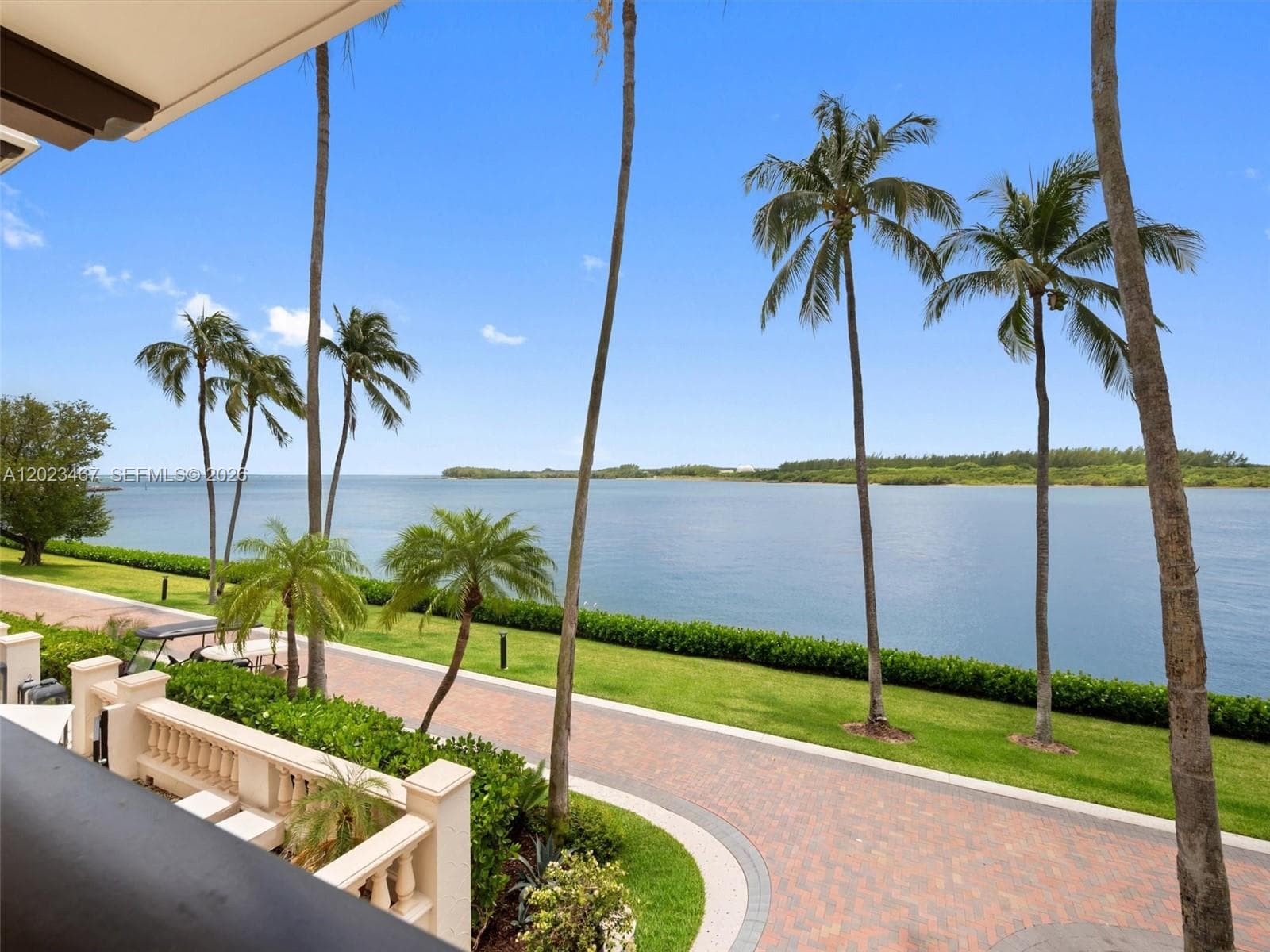 2425 Fisher Island Dr # 5205, Miami Beach FL 33109 — 30