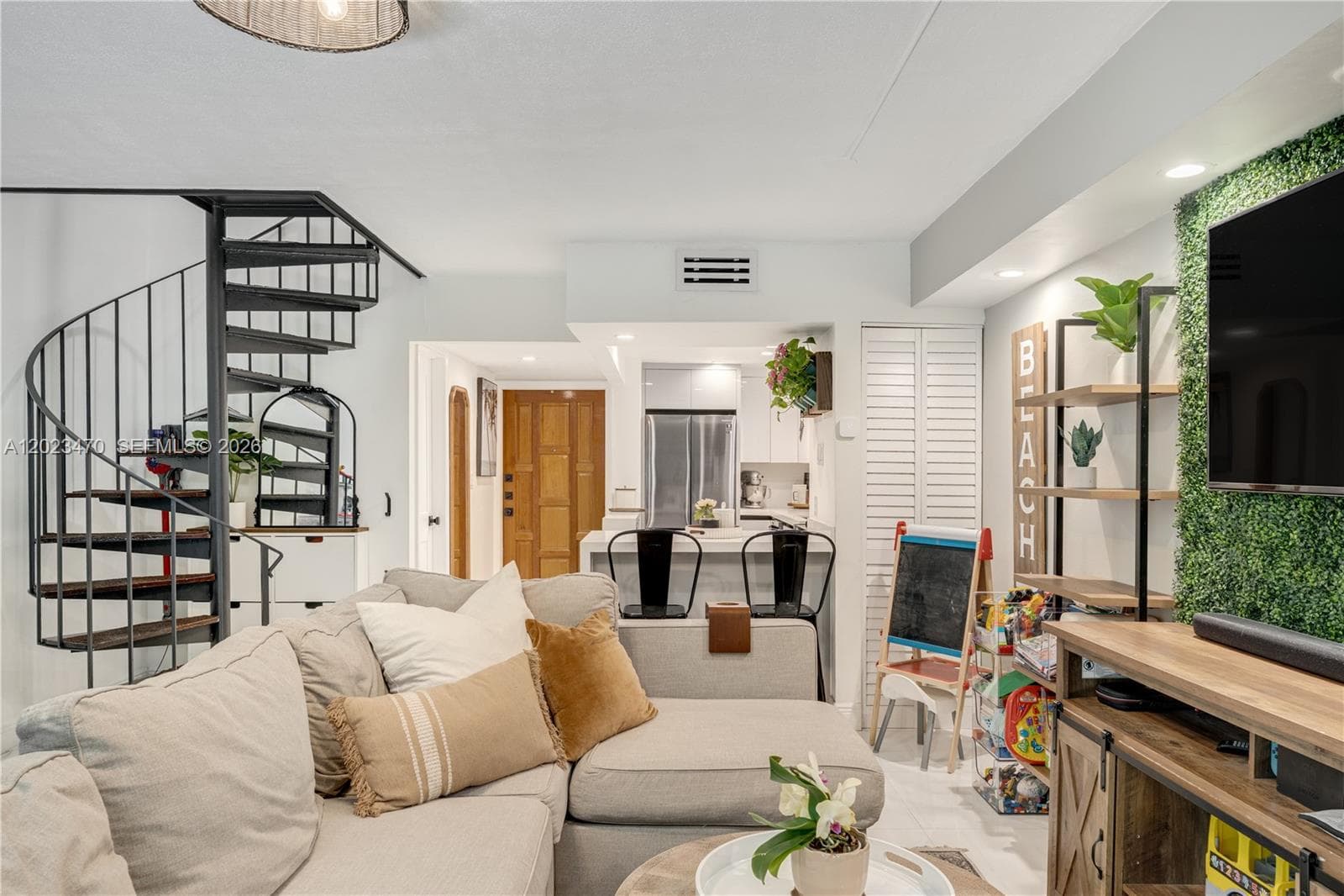 3214 W Trade Ave # 5, Miami FL 33133 — 12