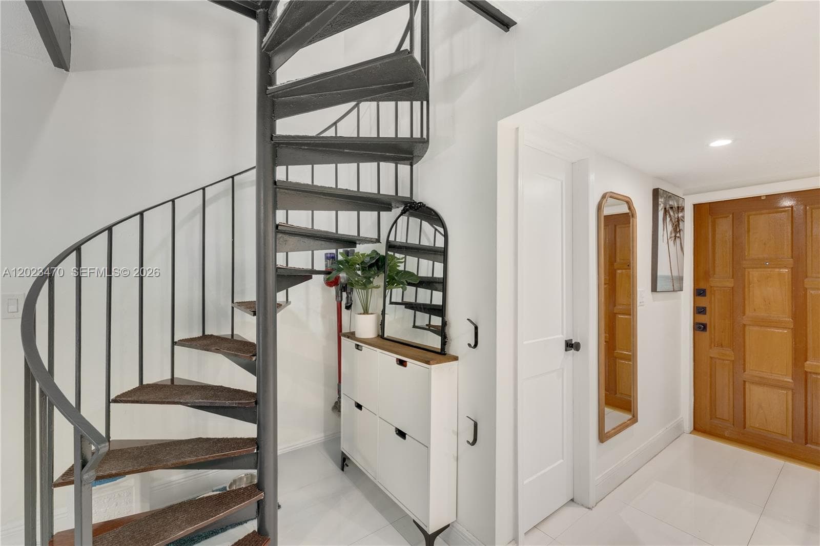 3214 W Trade Ave # 5, Miami FL 33133 — 5