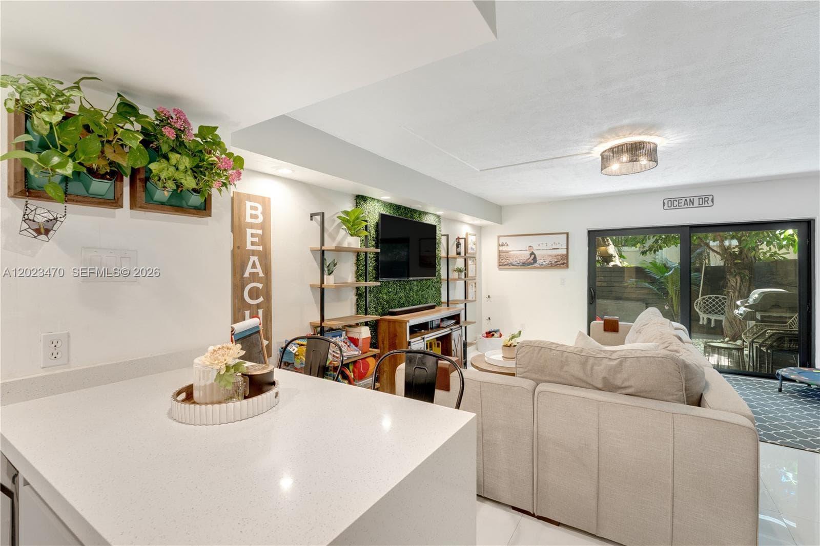 3214 W Trade Ave # 5, Miami FL 33133 — 9