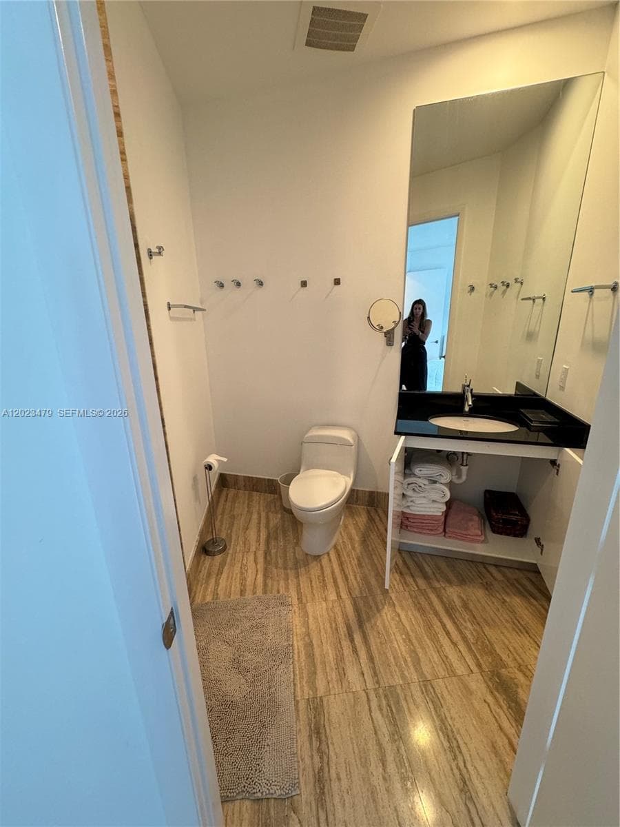 16001 Collins Ave # 4006, Sunny Isles Beach FL 33160 — 2