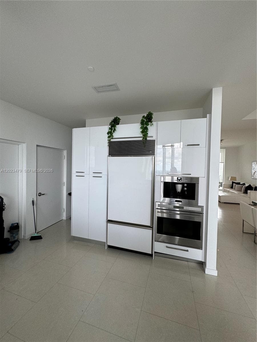 16001 Collins Ave # 4006, Sunny Isles Beach FL 33160 — 17
