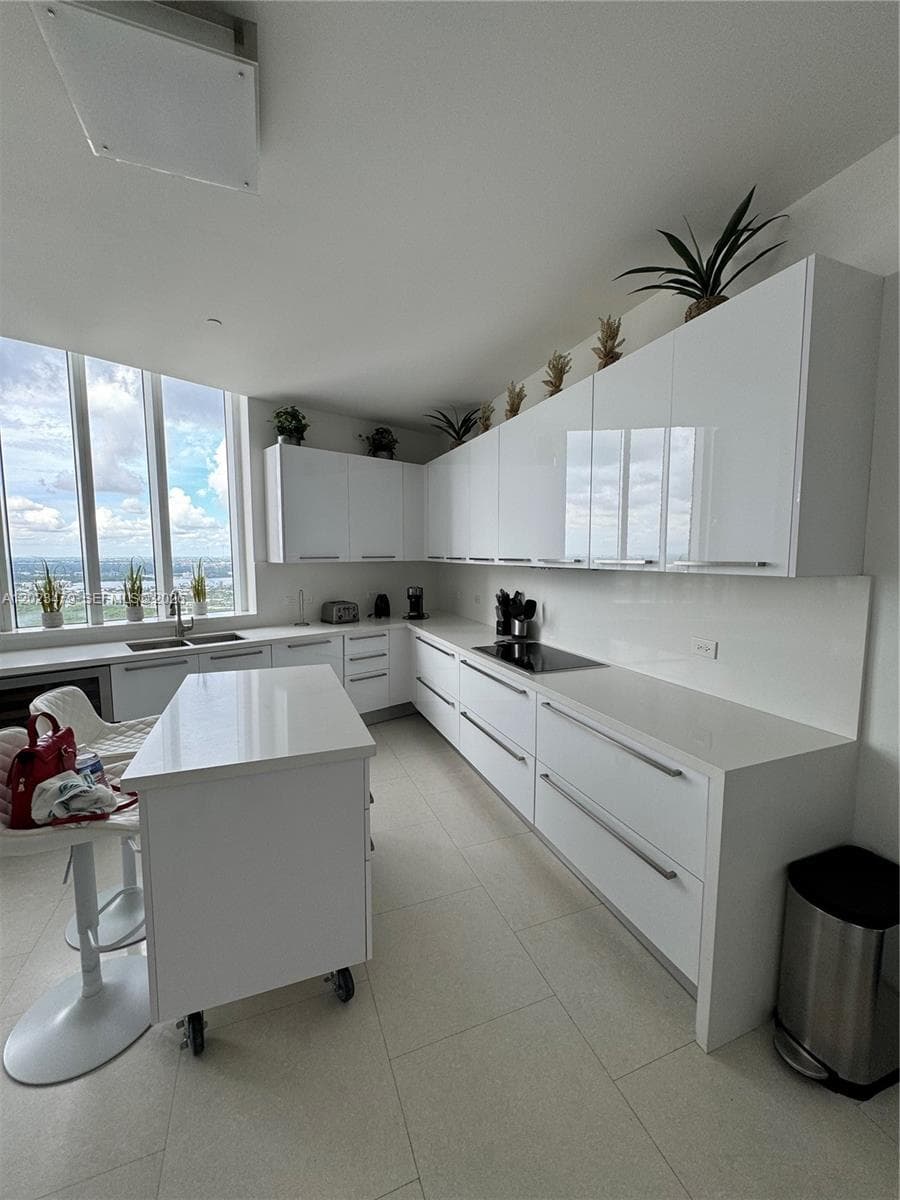 16001 Collins Ave # 4006, Sunny Isles Beach FL 33160 — 15