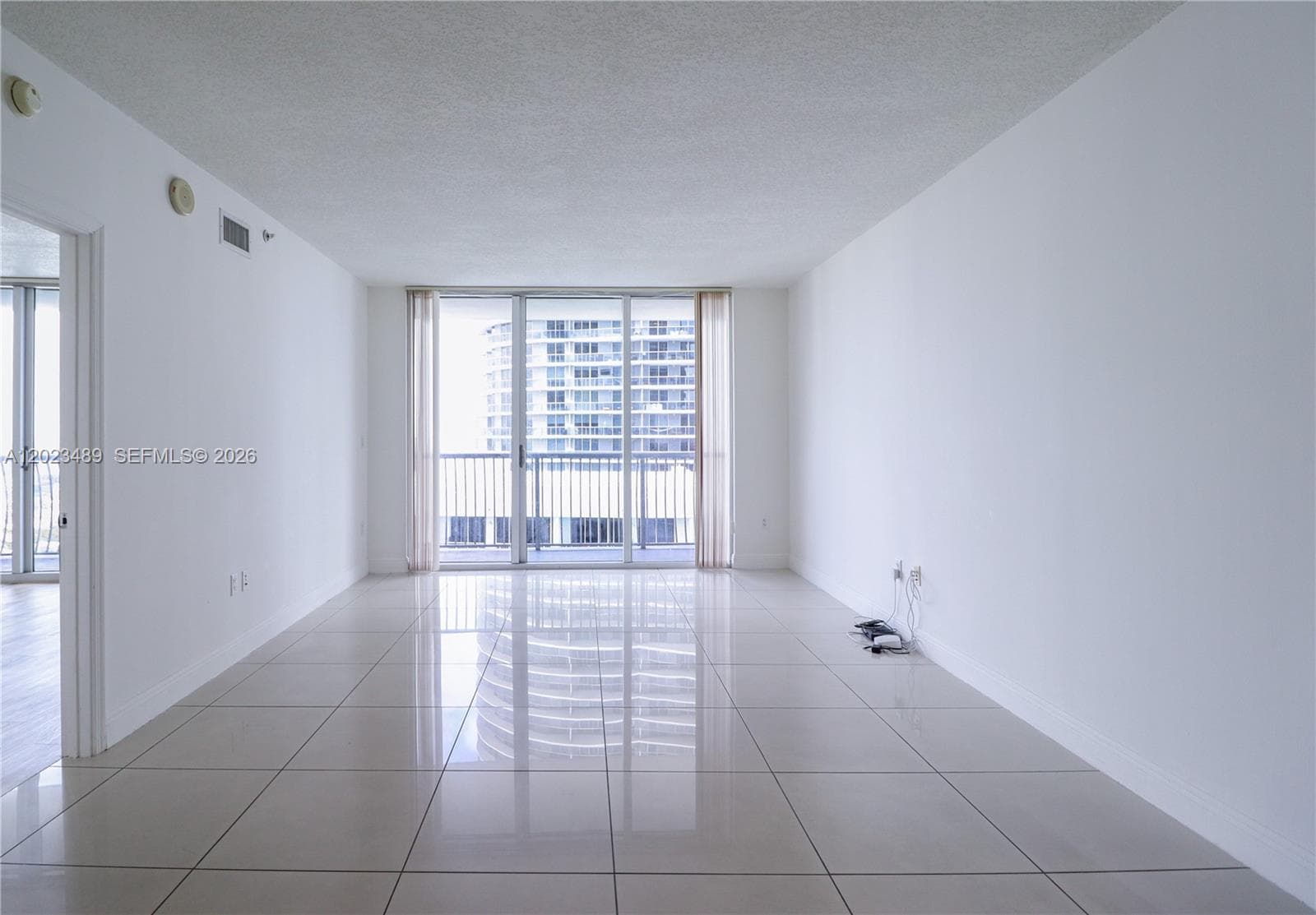 1750 N Bayshore Dr # 3809, Miami FL 33132 — 3