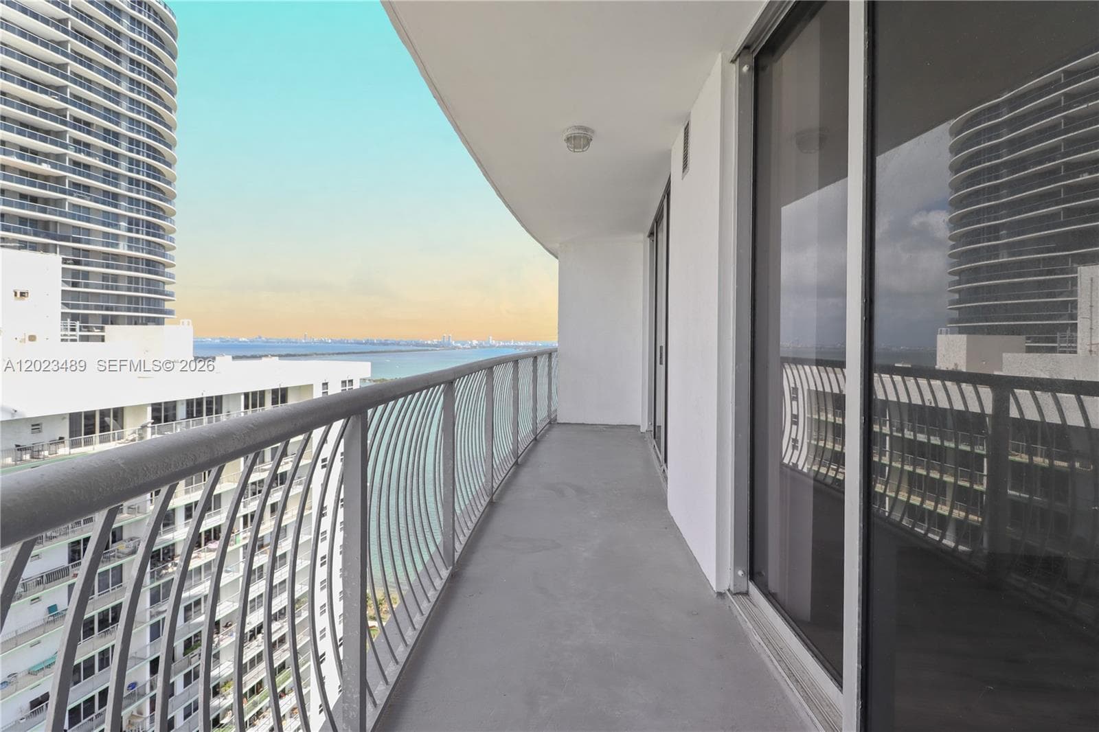 1750 N Bayshore Dr # 3809, Miami FL 33132 — 10