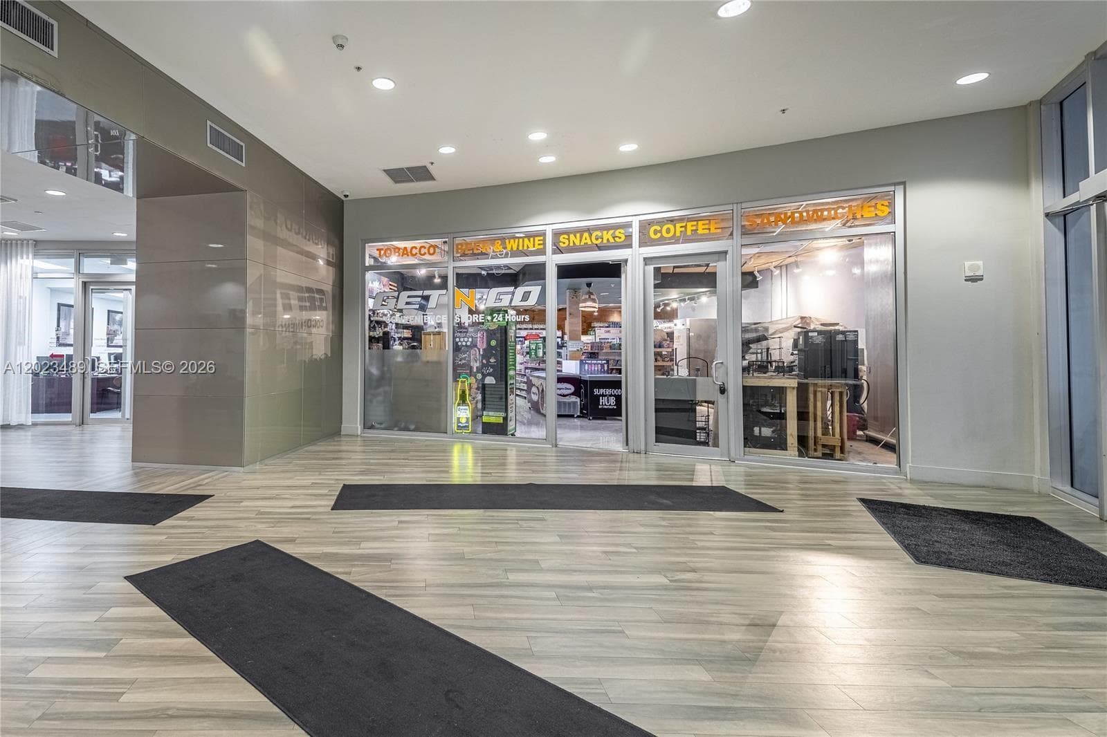 1750 N Bayshore Dr # 3809, Miami FL 33132 — 14