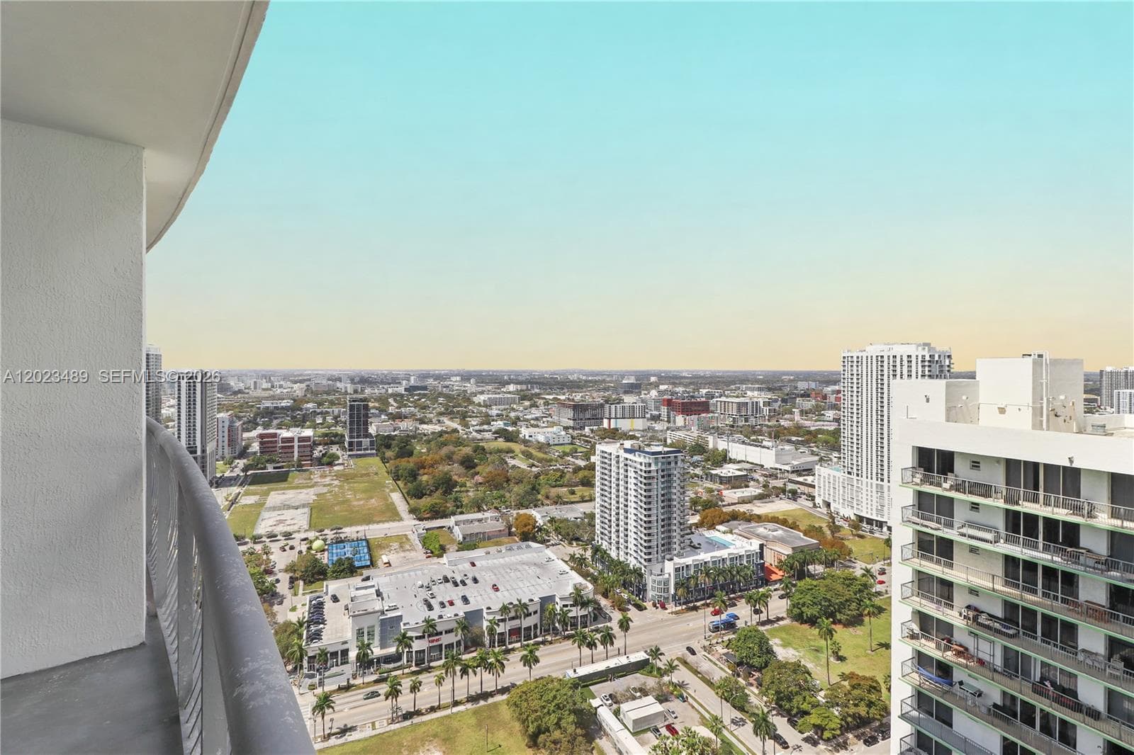 1750 N Bayshore Dr # 3809, Miami FL 33132 — 11