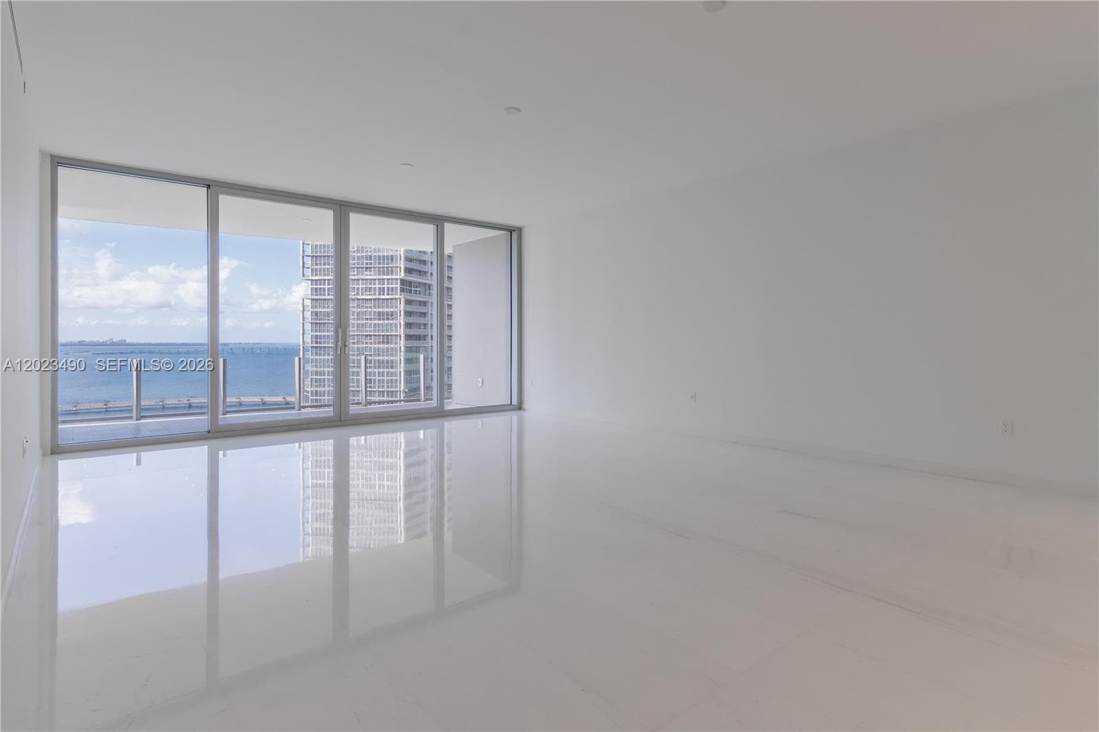 300 Biscayne Blvd Way # 1704, Miami FL 33131 — 40