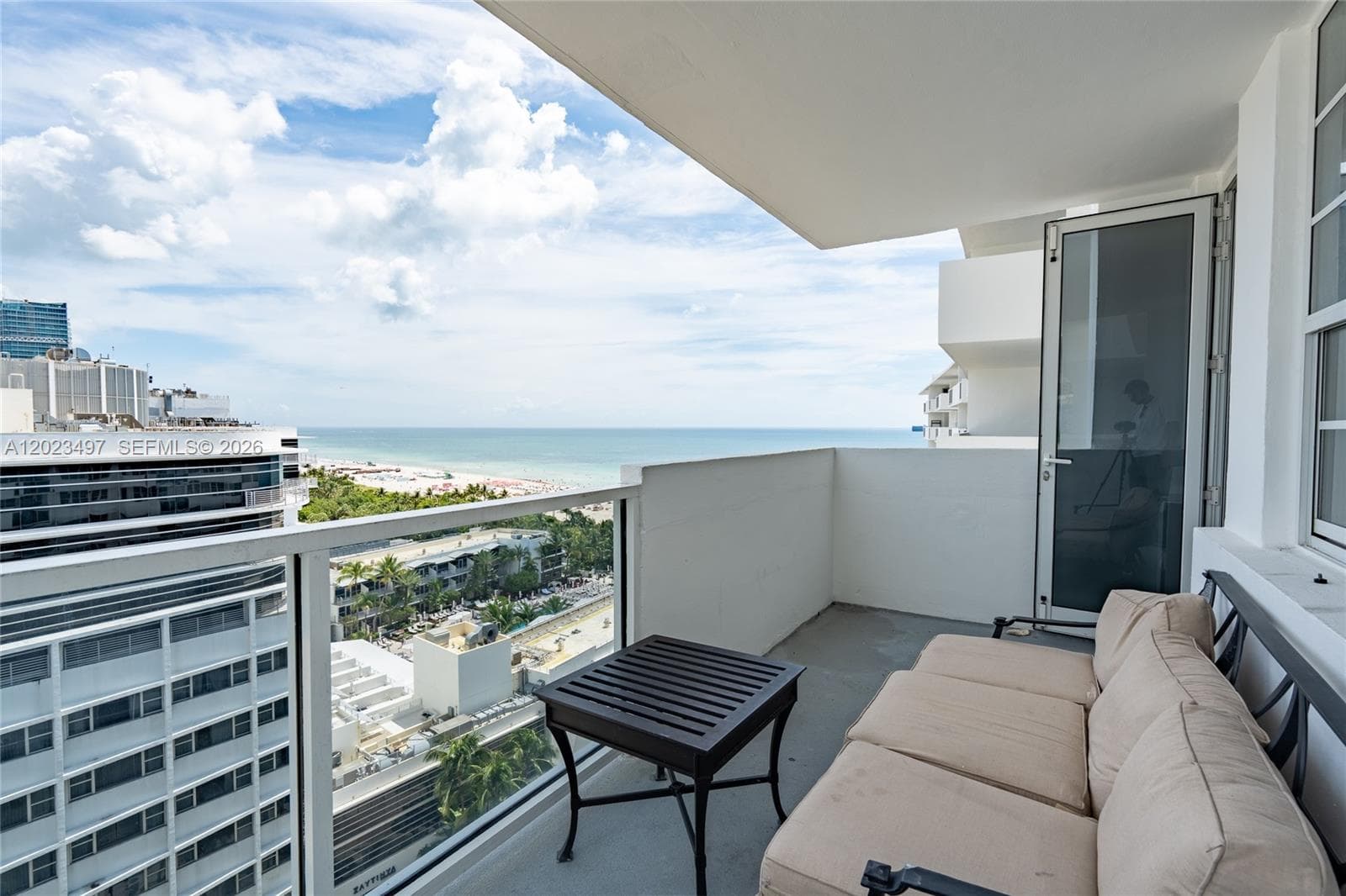 100 Lincoln Rd # 1523, Miami Beach FL 33139 — 23