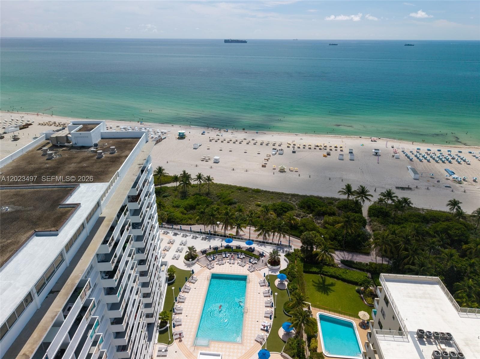 100 Lincoln Rd # 1523, Miami Beach FL 33139 — 27