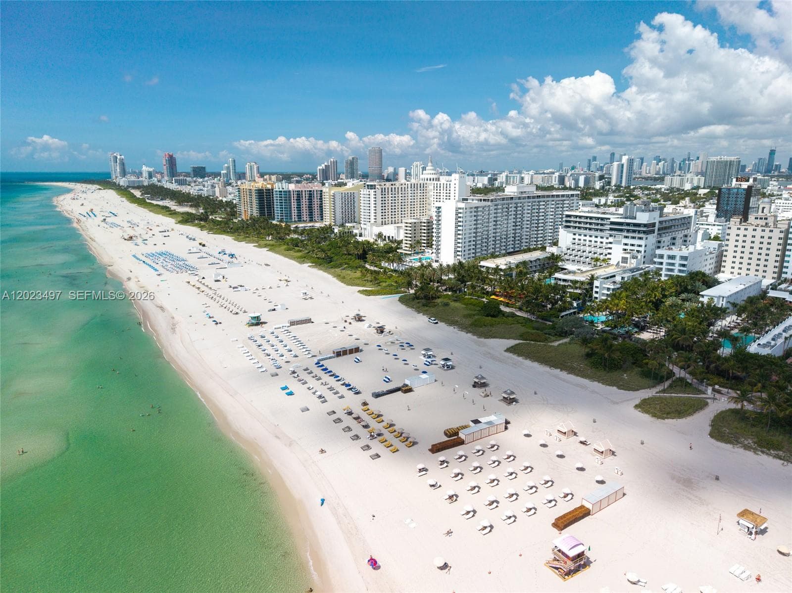 100 Lincoln Rd # 1523, Miami Beach FL 33139 — 28