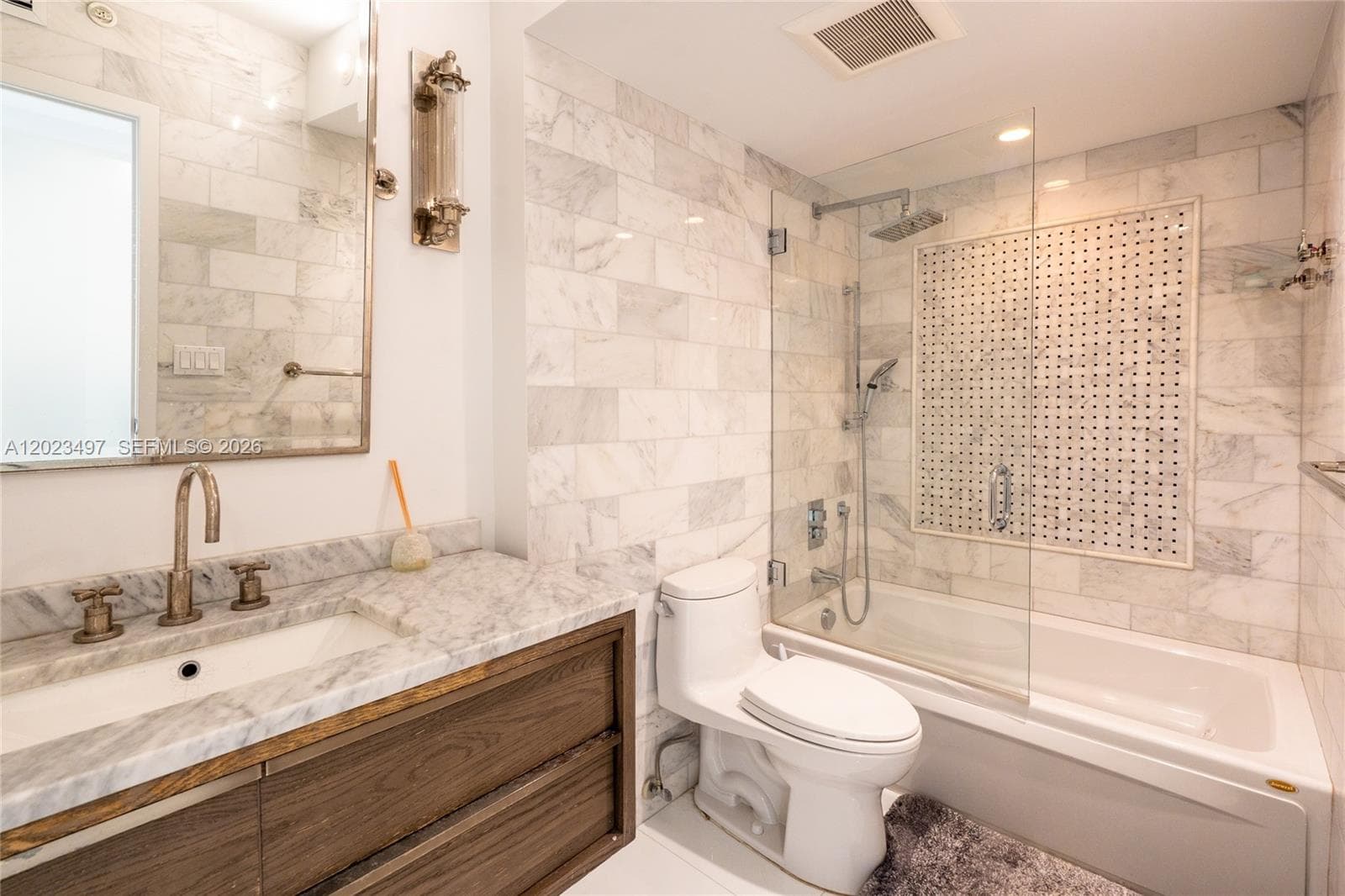 100 Lincoln Rd # 1523, Miami Beach FL 33139 — 21
