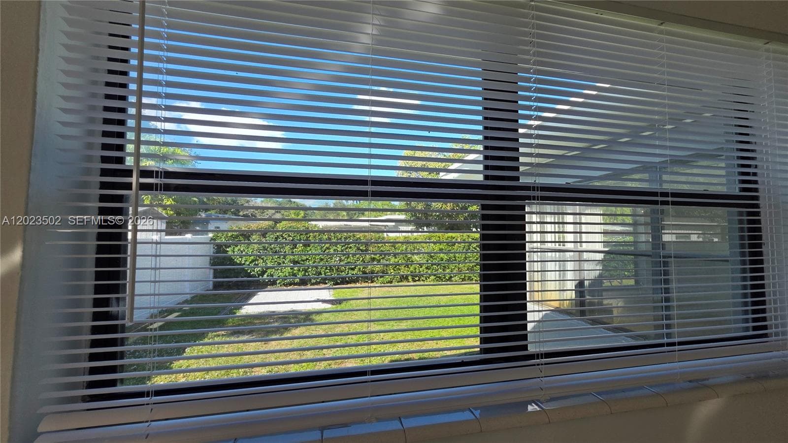 525 NE 132nd Ter, North Miami FL 33161 — 26